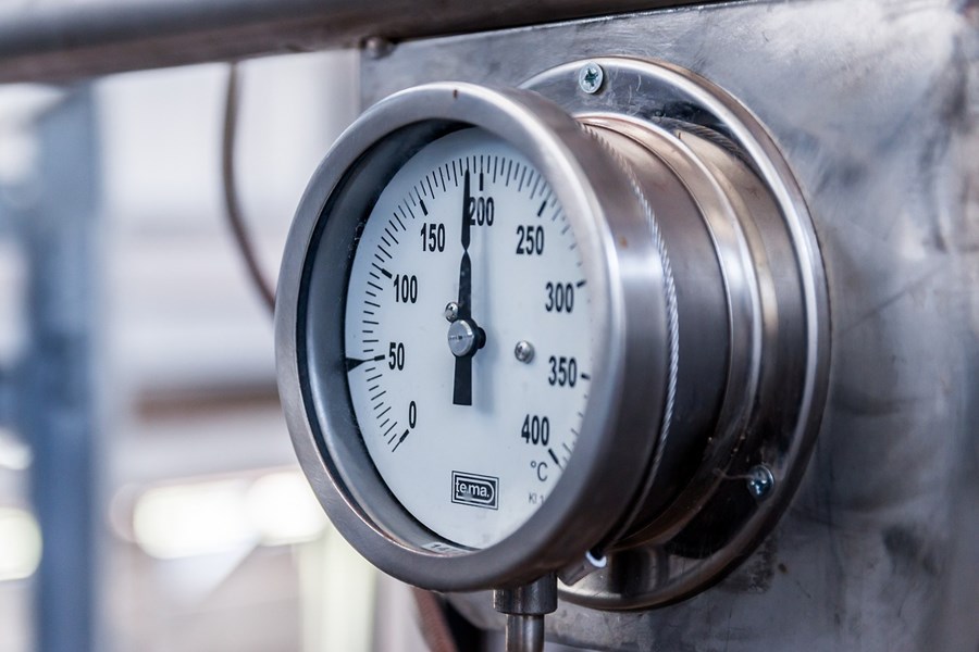The Role of Temperature and Pressure in Seal Performance